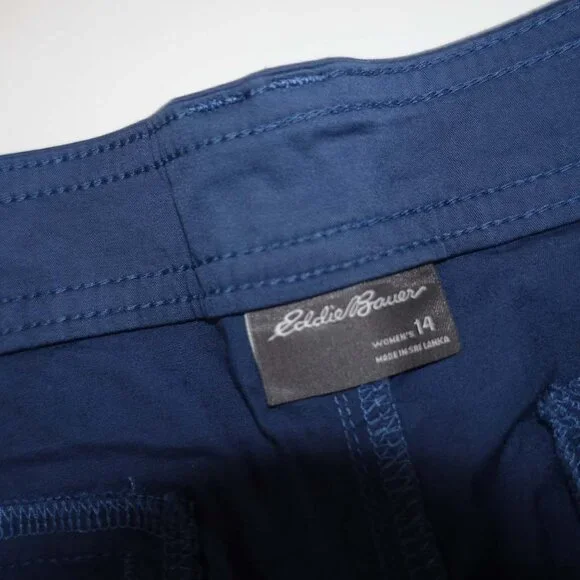 Eddie Bauer Women's Aspire Chino Shorts Size 14 NWT Dust Indigo Blue Flat Front - Picture 3 of 5